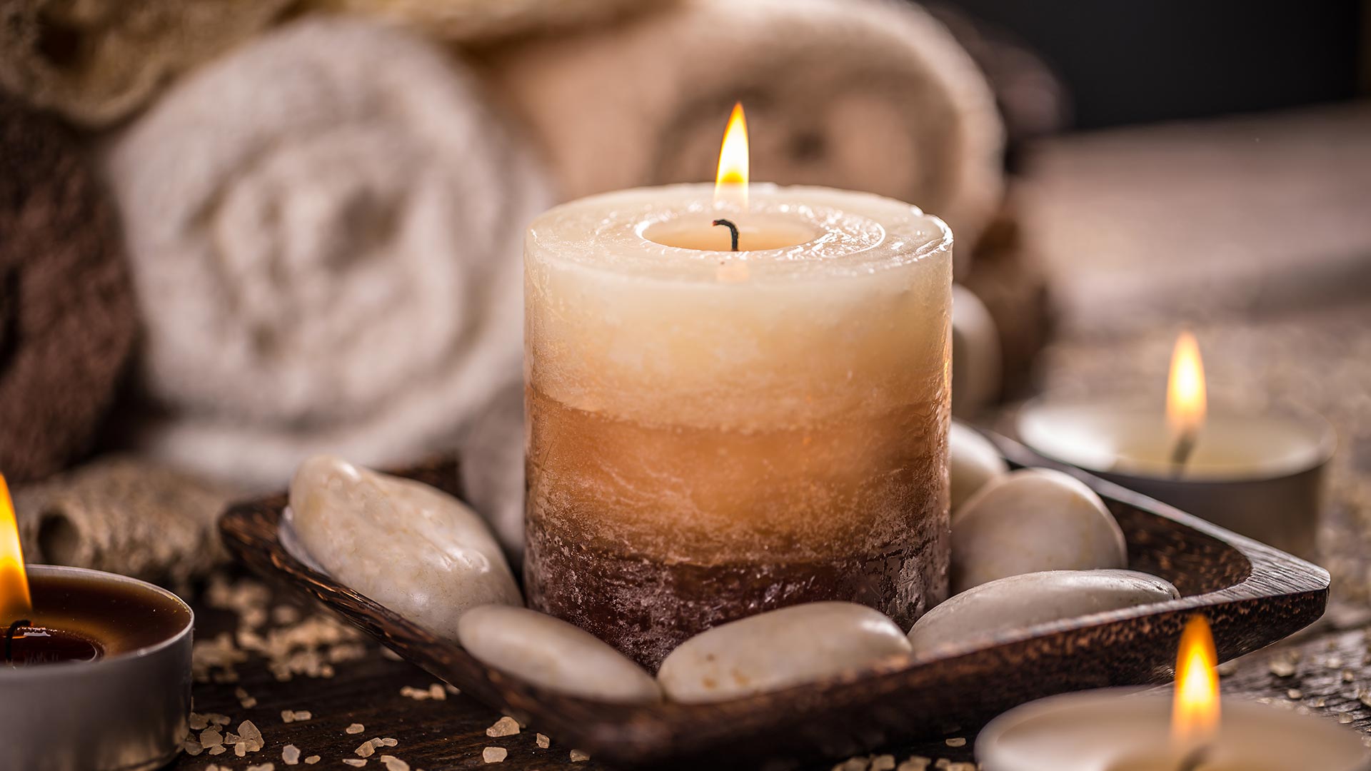 massage studio opening hours Parktown North